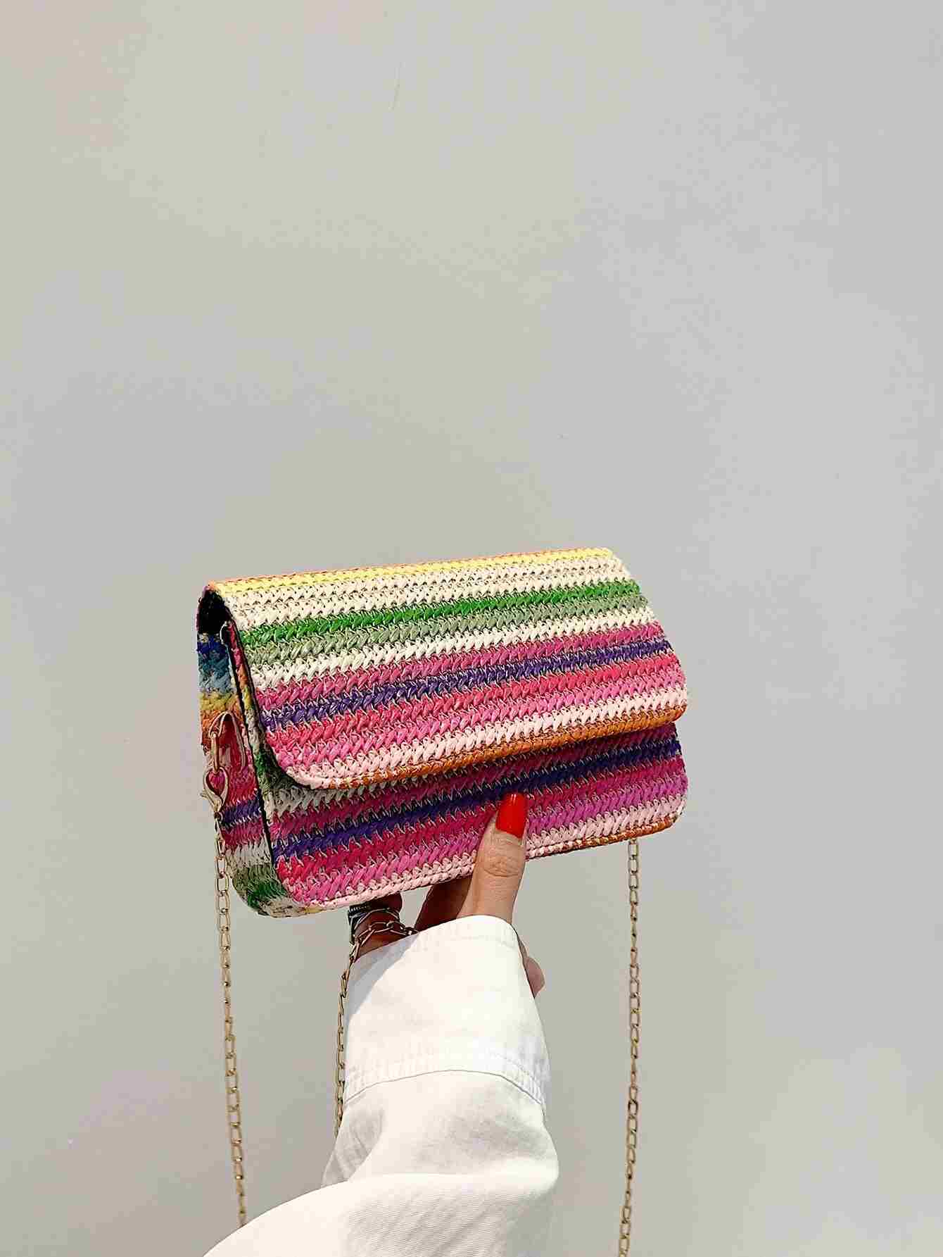 Bolso de paja con detalle gráfico de perlas de imitación a rayas (rg2205171264524552)