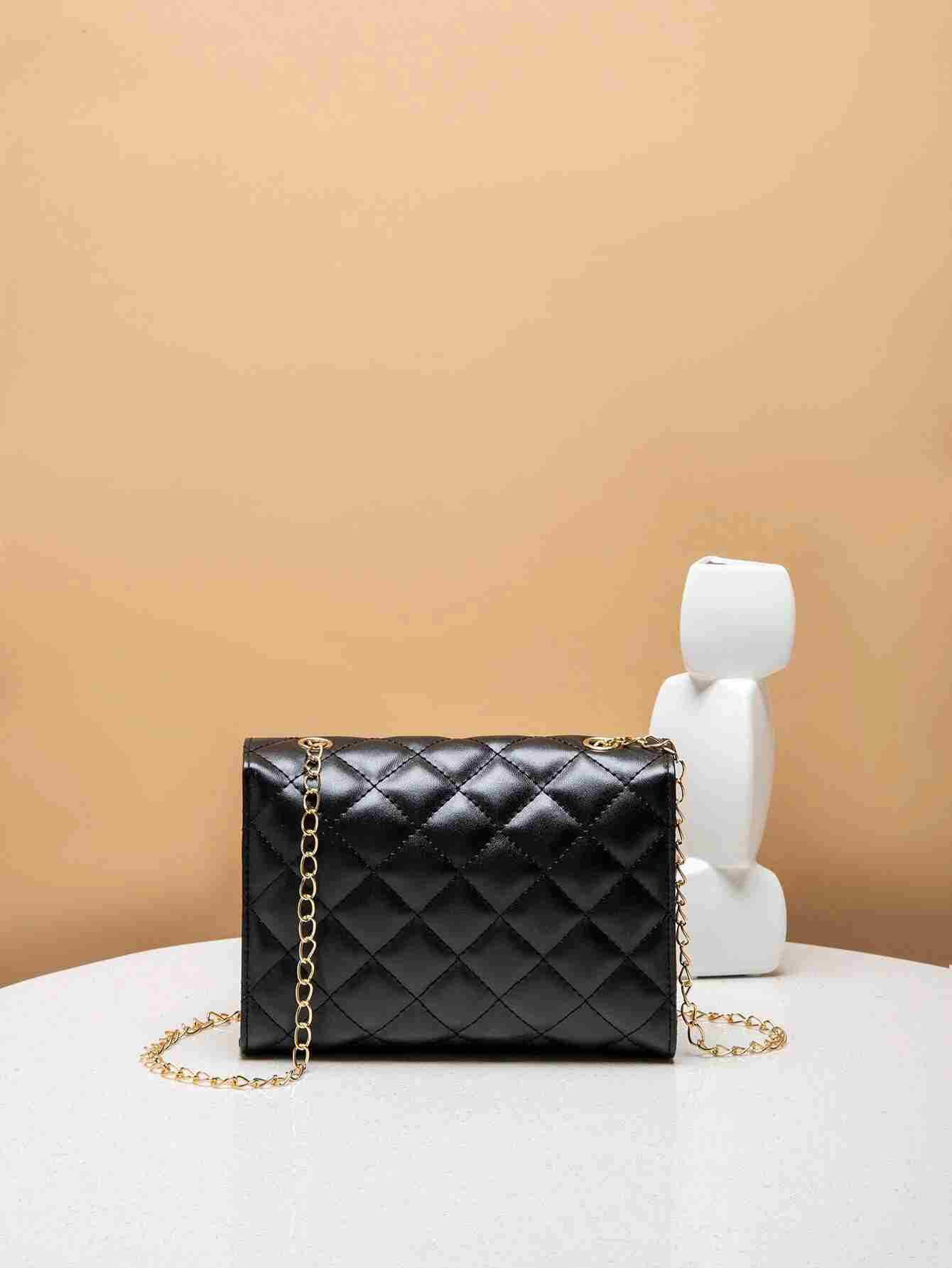 Bolso cuadrado mini guateado con fleco metálico con solapa (sg2210083712031772) - Imagen 2
