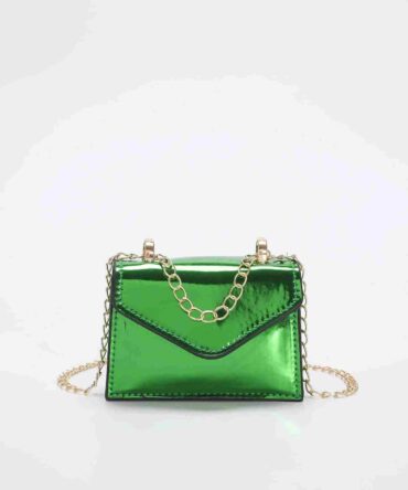 Minibolso cuadrado con solapa de cadena metalizada (sg2212205244238344)