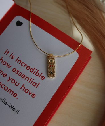 .Eye heart hand necklace (MFW0135-2)