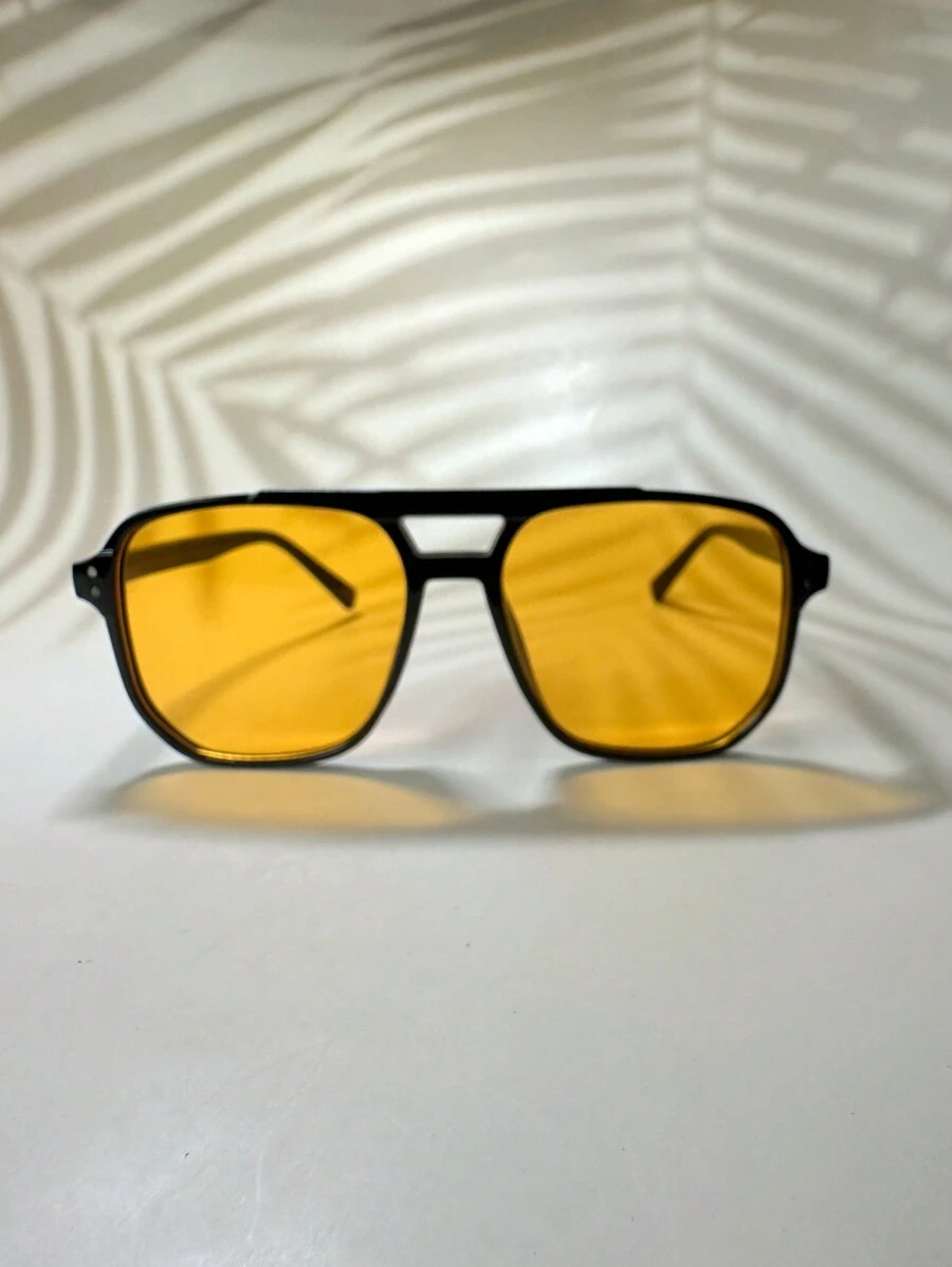 Lentes con marco negro y cristal naranja (sc25060528930295195-4) - Imagen 2