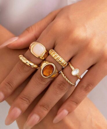 Set de anillos con piedras color ambar (sj2410247727910444)