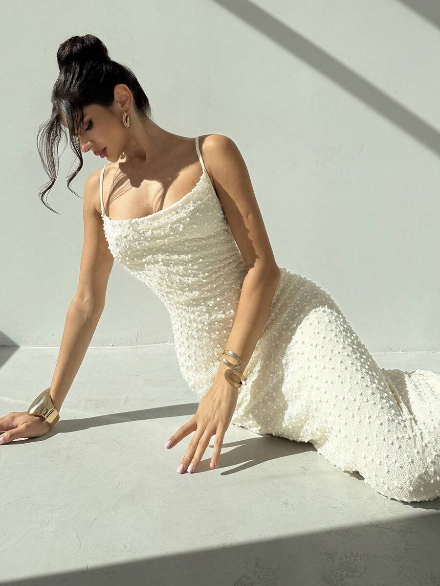 Vestido color perla, con tela texturizada y tiras delgadas (sz2412173725504800) - Imagen 5