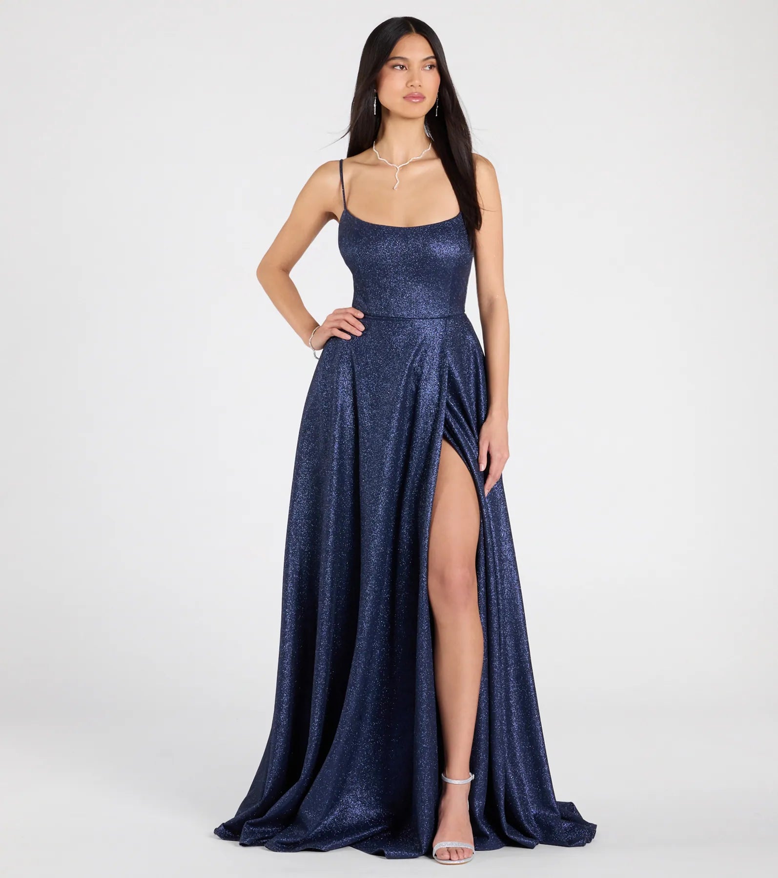 Vestido formal con abertura, cordones, corte en A con brillo en color azul (wndsr9594)
