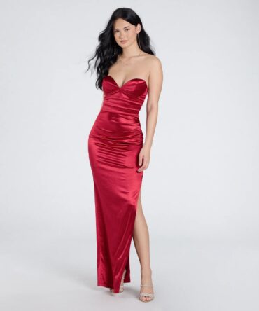 Vestido strapless satinado en color rojo (wndsr9607)