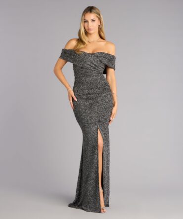 Vestido negro con brillos plateados, off-shoulder y corte sirena (wndsr9613)