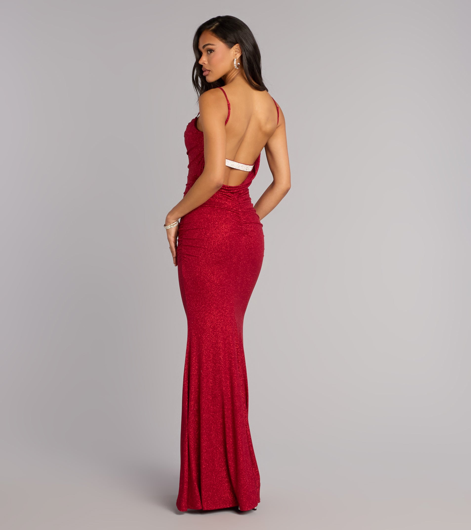 Vestido rojo con escote en espalda, brillante (wndsr9638) - Imagen 2